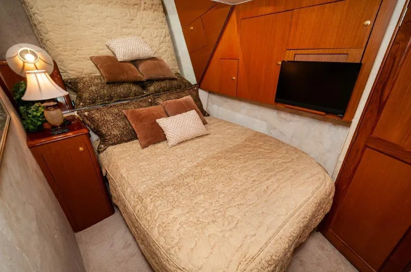 No Name Yacht Photos Pics 1998 Ocean Yachts 48 Super Sport Master SR 2