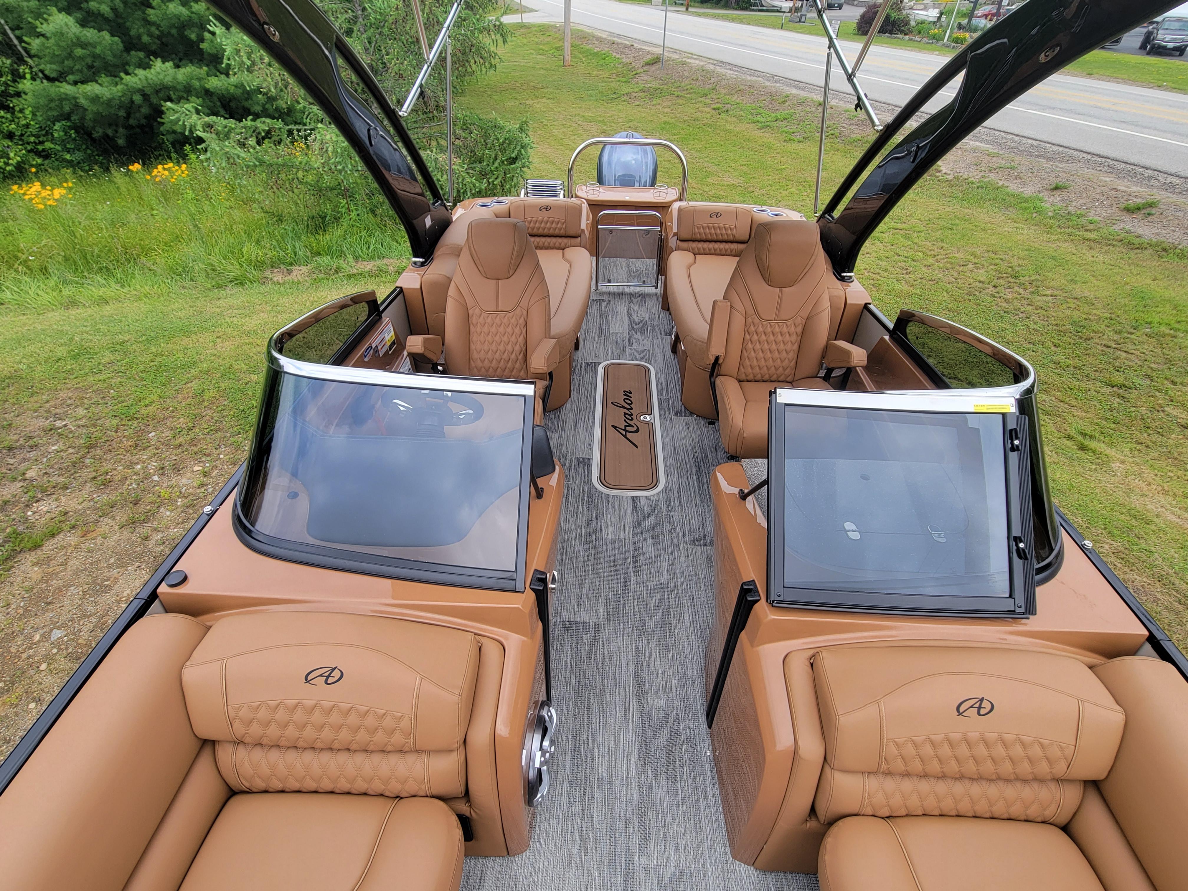 2024 Avalon Excalibur WQL 27,TriToon Pontoon for sale YachtWorld