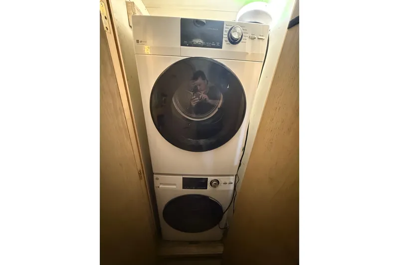  Yacht Photos Pics Stacked washer and dryer inside 1990 Denison Pilothouse Cockpit Motoryacht.