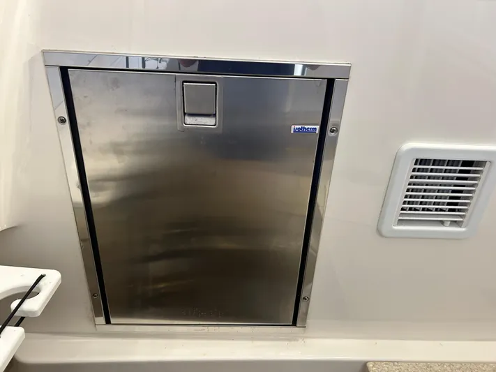 Rendezvous Yacht Photos Pics 