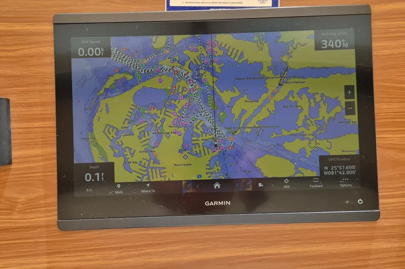  Yacht Photos Pics Garmin GPS display showing nautical map on Navigator Californian Veneti, 2003 model.