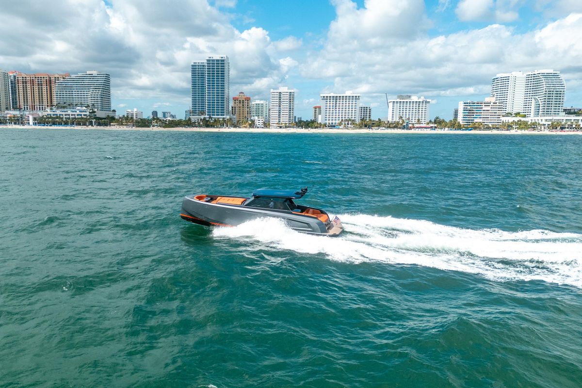 2022 Vanquish Yachts 45 