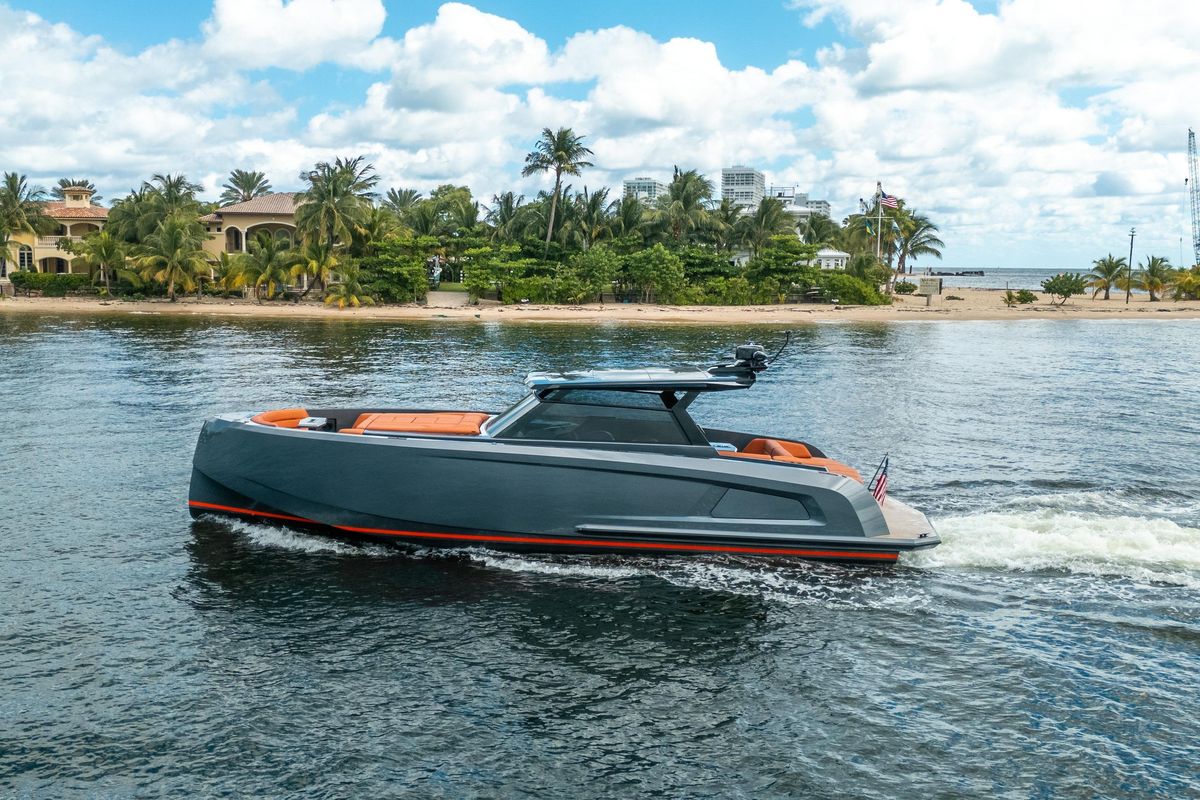 2022 Vanquish Yachts 45 
