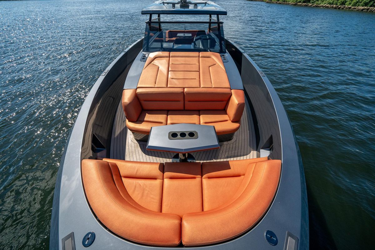 2022 Vanquish Yachts 45 