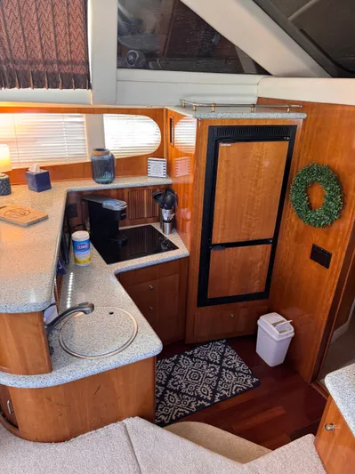 Ronda-vue Yacht Photos Pics 