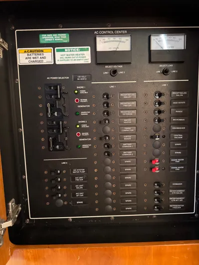 Ronda-vue Yacht Photos Pics 