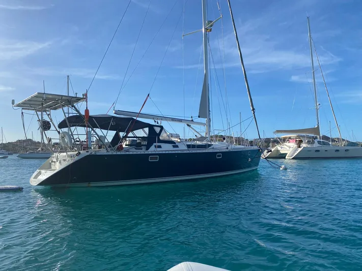 Roxanne Yacht Photos Pics 