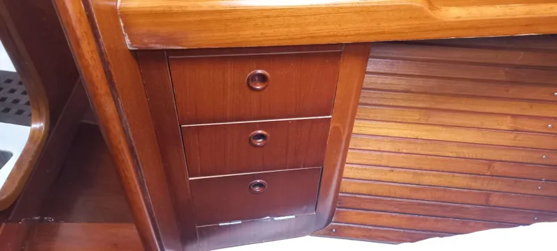 Roxanne Yacht Photos Pics Wooden interior drawers on a 1990 Beneteau Oceanis Clipper 500 yacht.