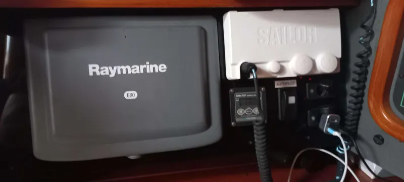 Roxanne Yacht Photos Pics 