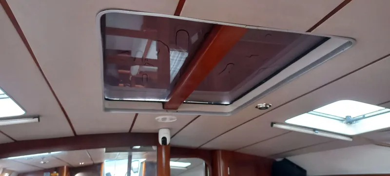 Roxanne Yacht Photos Pics 