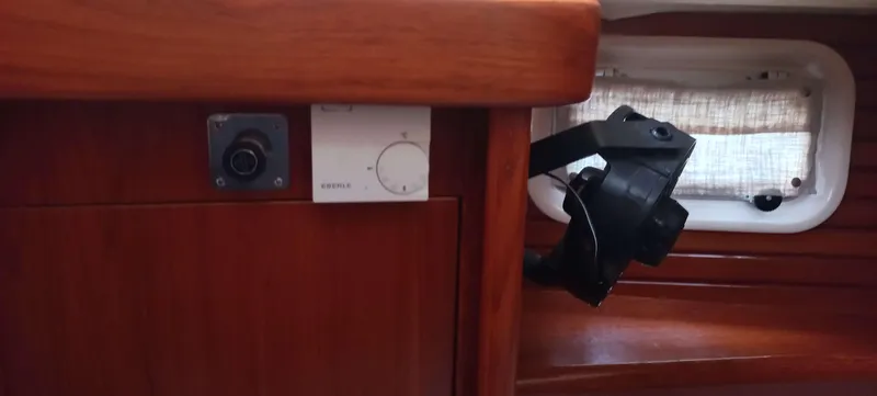 Roxanne Yacht Photos Pics 