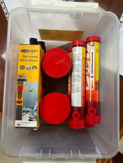 Roxanne Yacht Photos Pics 