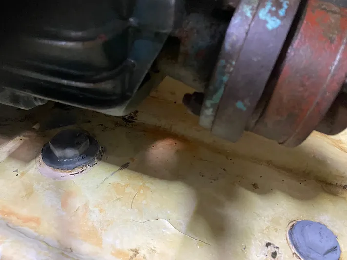 Roxanne Yacht Photos Pics 