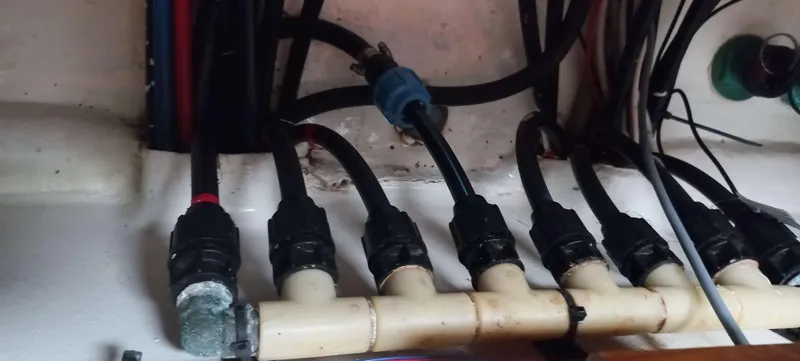 Roxanne Yacht Photos Pics 