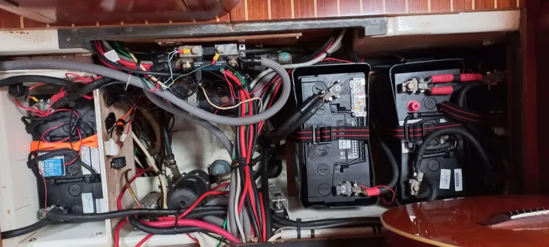 Roxanne Yacht Photos Pics 