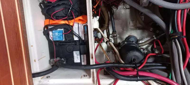 Roxanne Yacht Photos Pics 