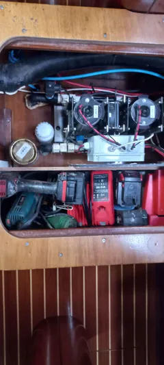 Roxanne Yacht Photos Pics 