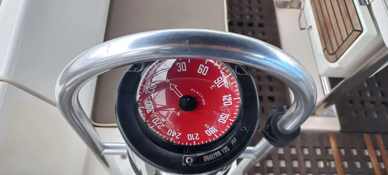 Roxanne Yacht Photos Pics 