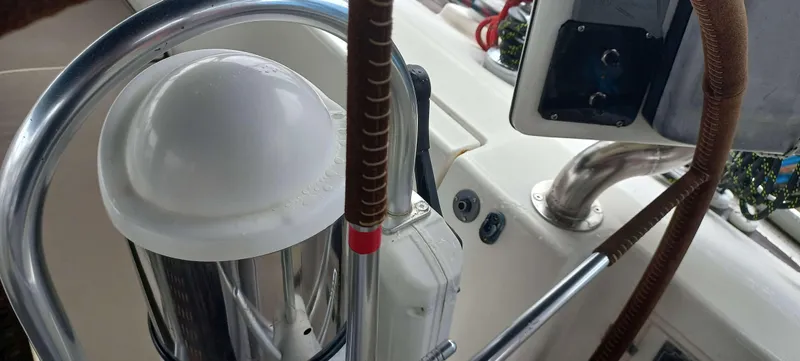 Roxanne Yacht Photos Pics 