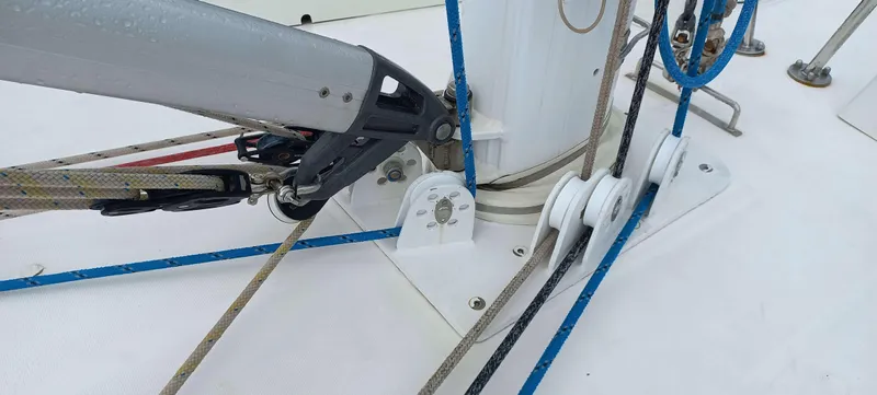 Roxanne Yacht Photos Pics 