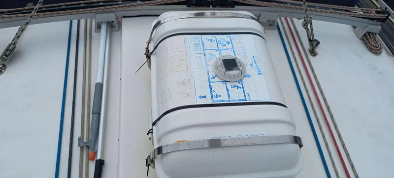 Roxanne Yacht Photos Pics 