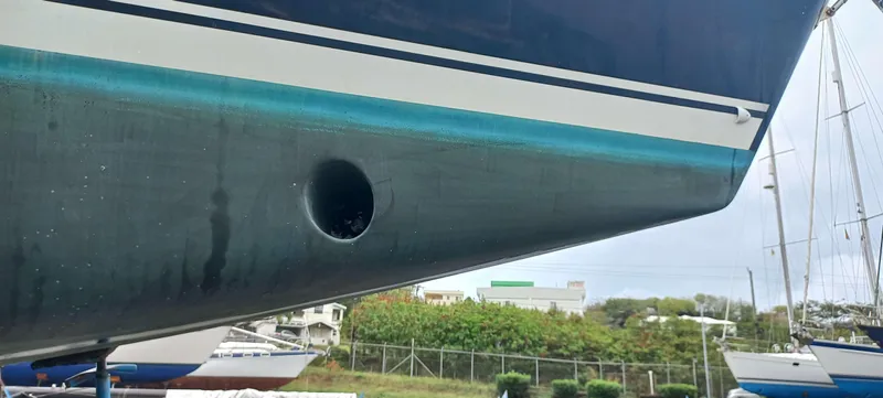 Roxanne Yacht Photos Pics 