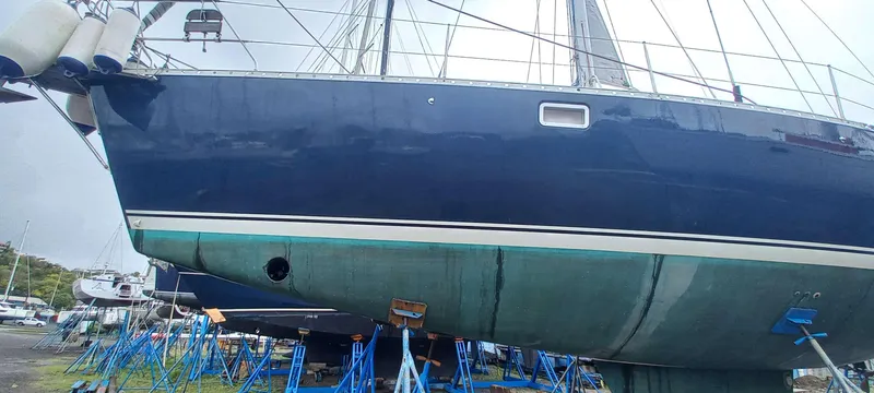 Roxanne Yacht Photos Pics 