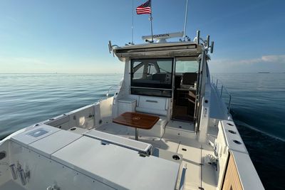 Yacht