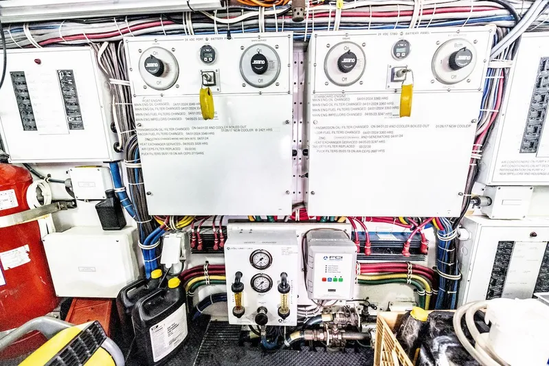 Carribean Soul Yacht Photos Pics Engine Room