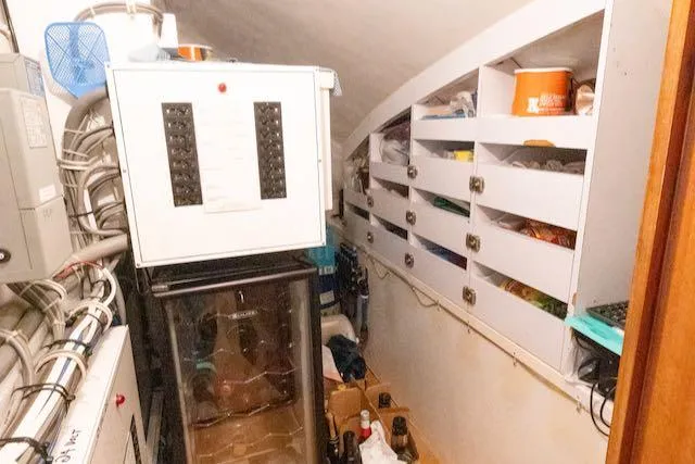 Carribean Soul Yacht Photos Pics Wine Chiller and Storage