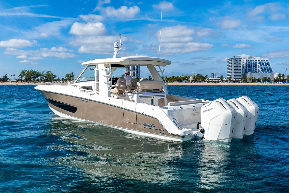 2024 Boston Whaler 42 