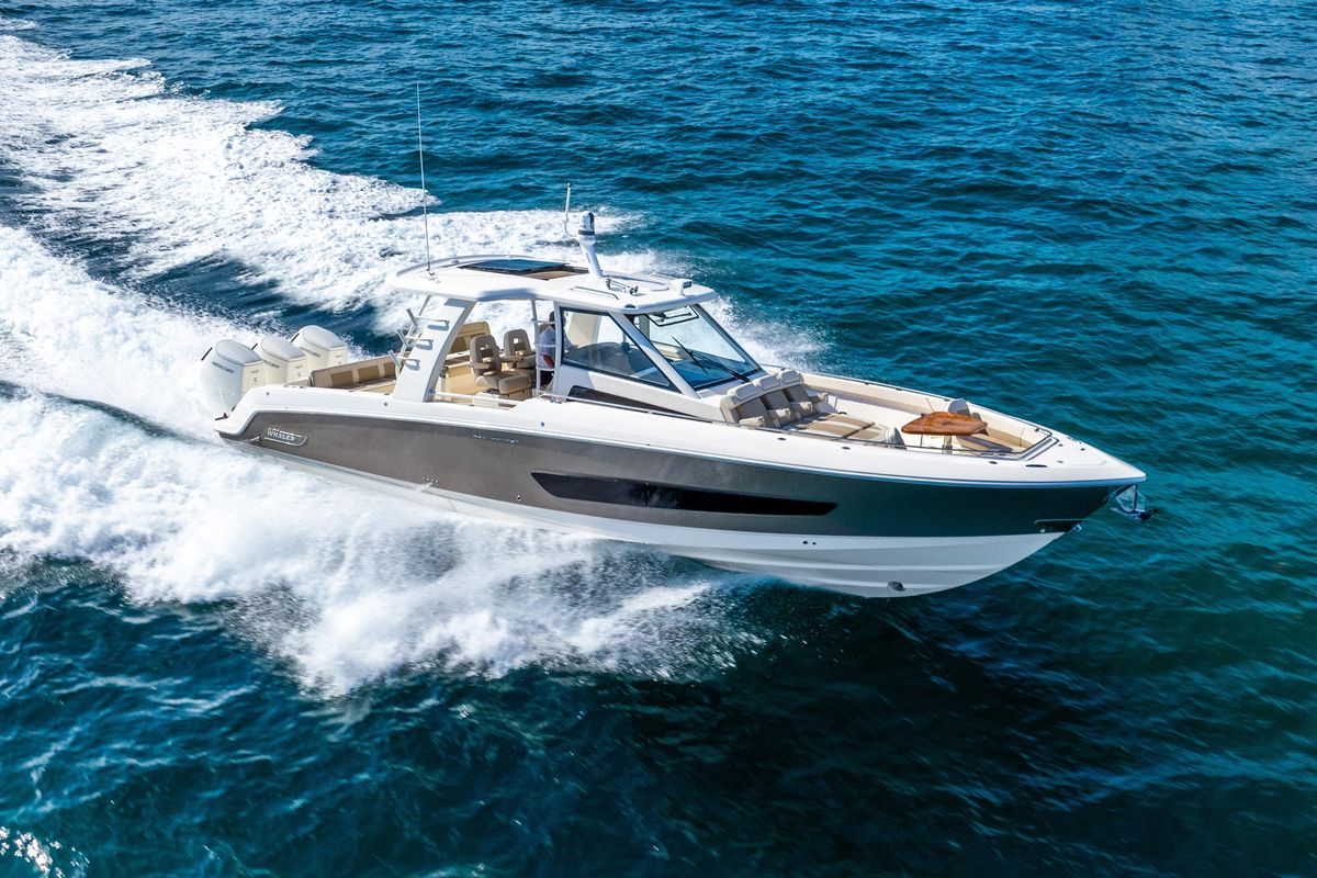 2024 Boston Whaler 42 