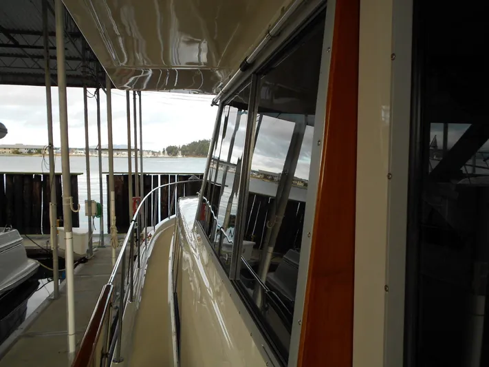 Pazzaz Yacht Photos Pics 