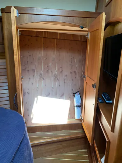 Nightcap Yacht Photos Pics 