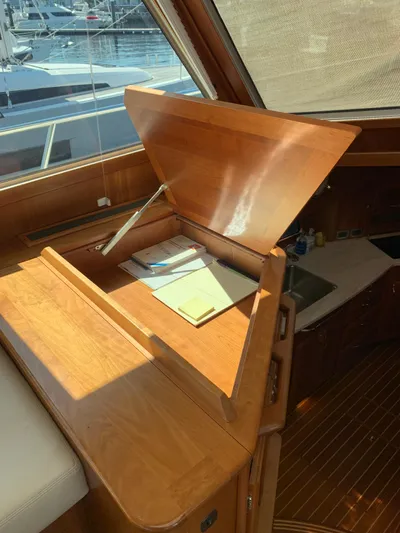 Nightcap Yacht Photos Pics 