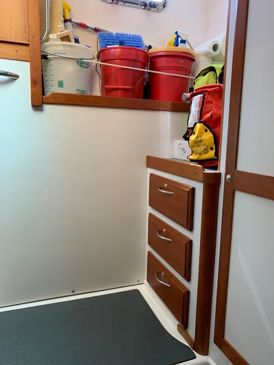 Nightcap Yacht Photos Pics 