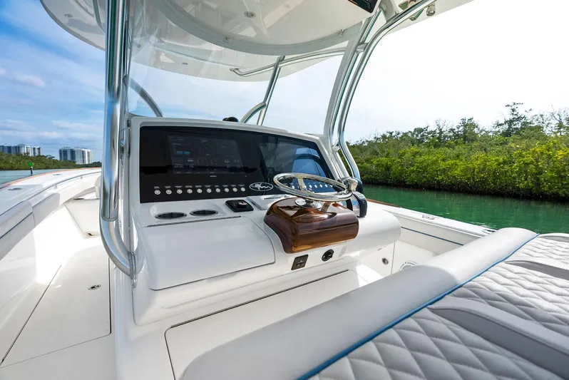 Valkyrie Yacht Photos Pics Helm