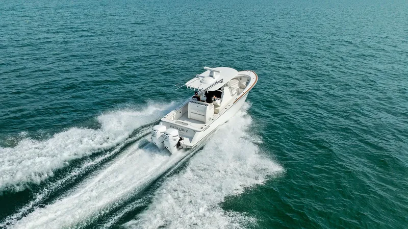 Valkyrie Yacht Photos Pics Running Profile