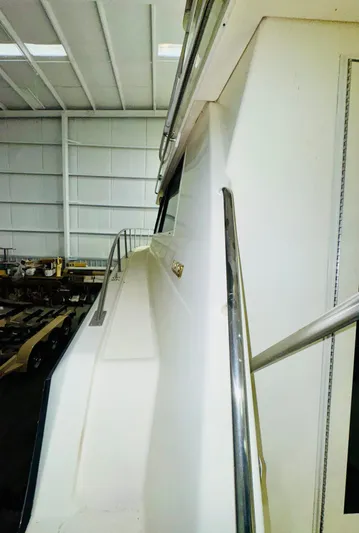 Ten To Eight Yacht Photos Pics 