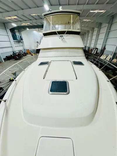 Ten To Eight Yacht Photos Pics 