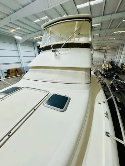 Ten To Eight Yacht Photos Pics 