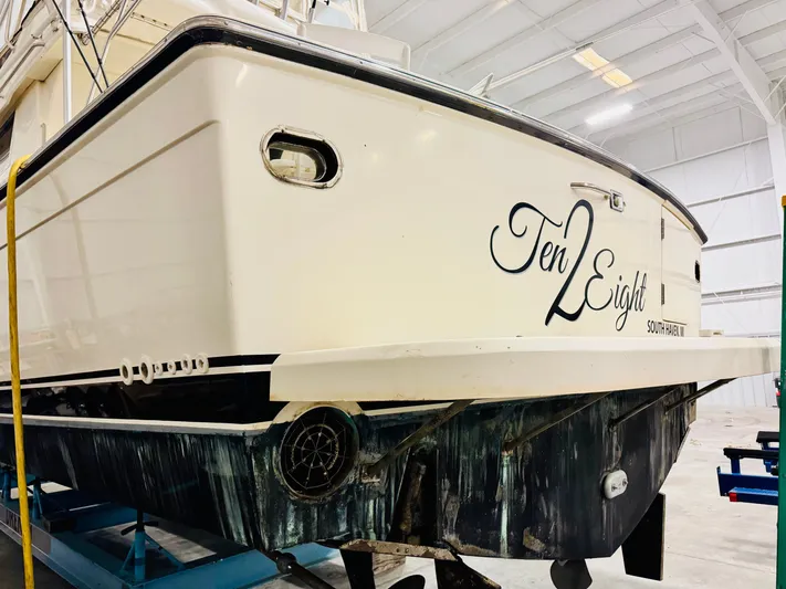 Ten To Eight Yacht Photos Pics 