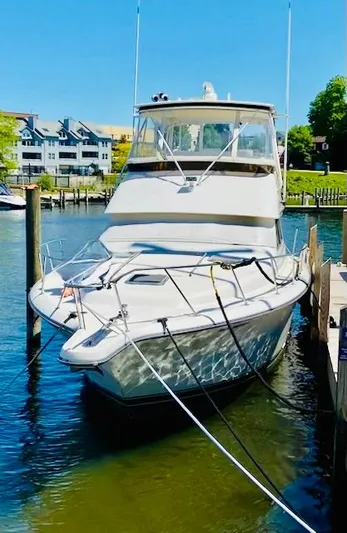 Ten To Eight Yacht Photos Pics 