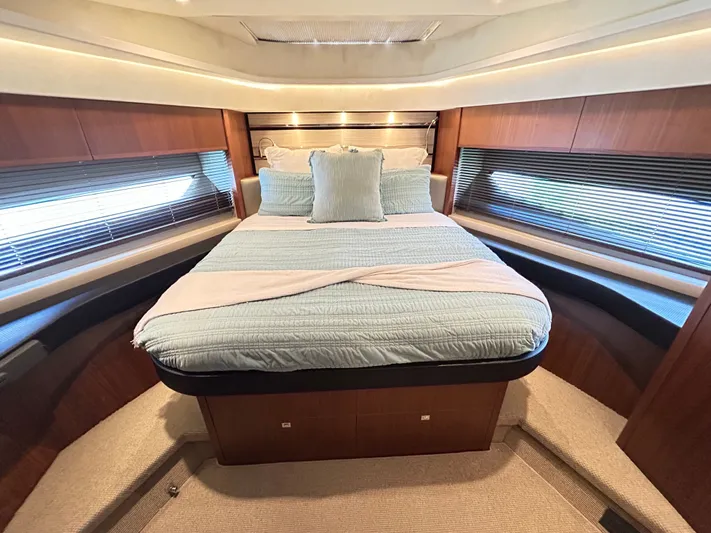 Snowbird Yacht Photos Pics 