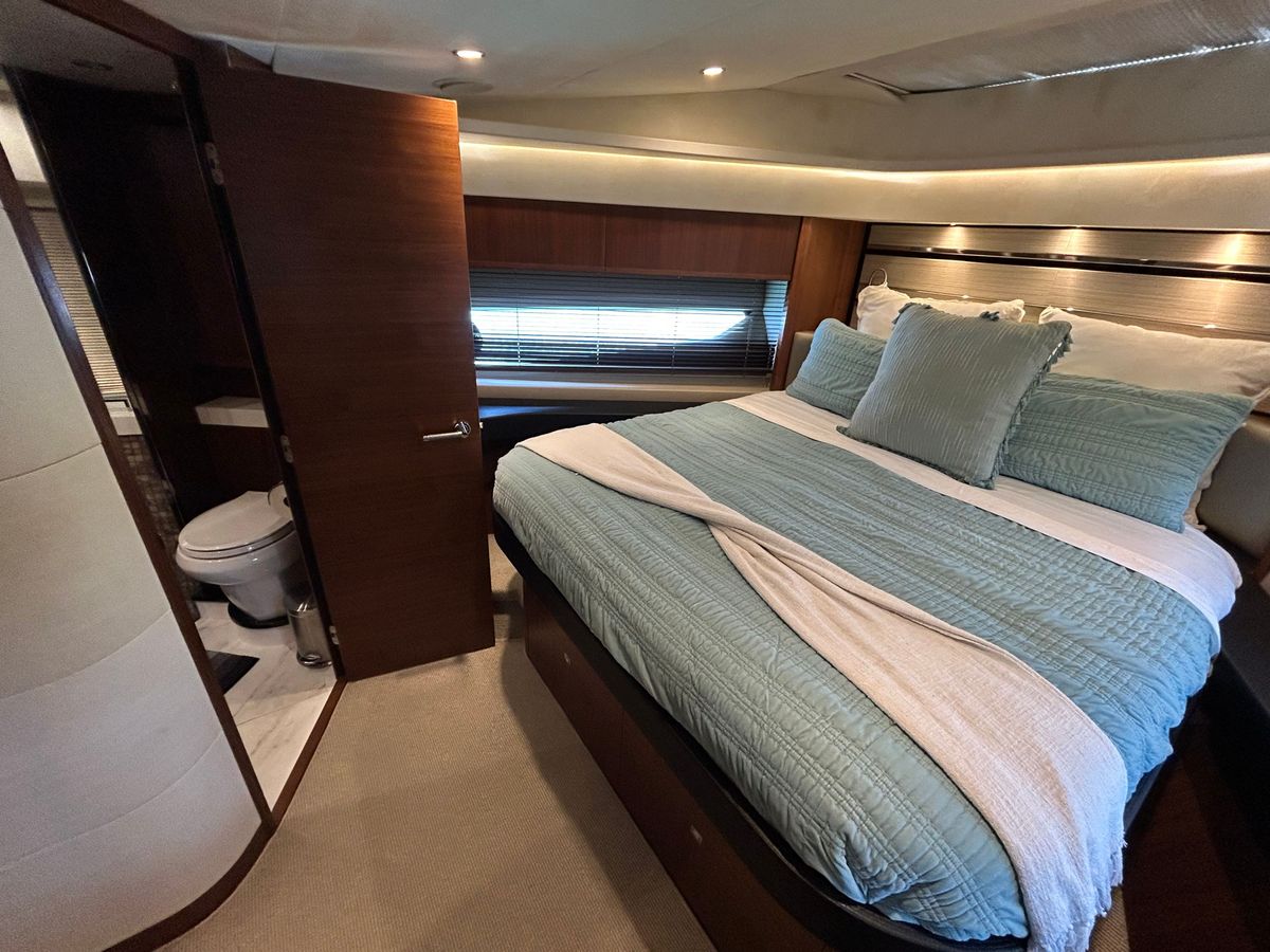2014 Princess 72 