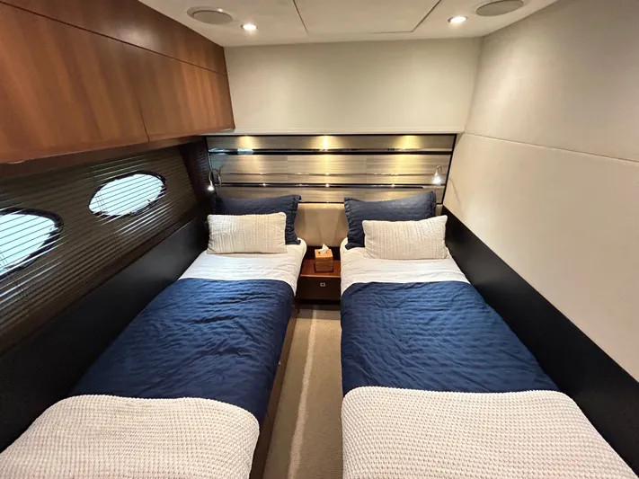 Snowbird Yacht Photos Pics 