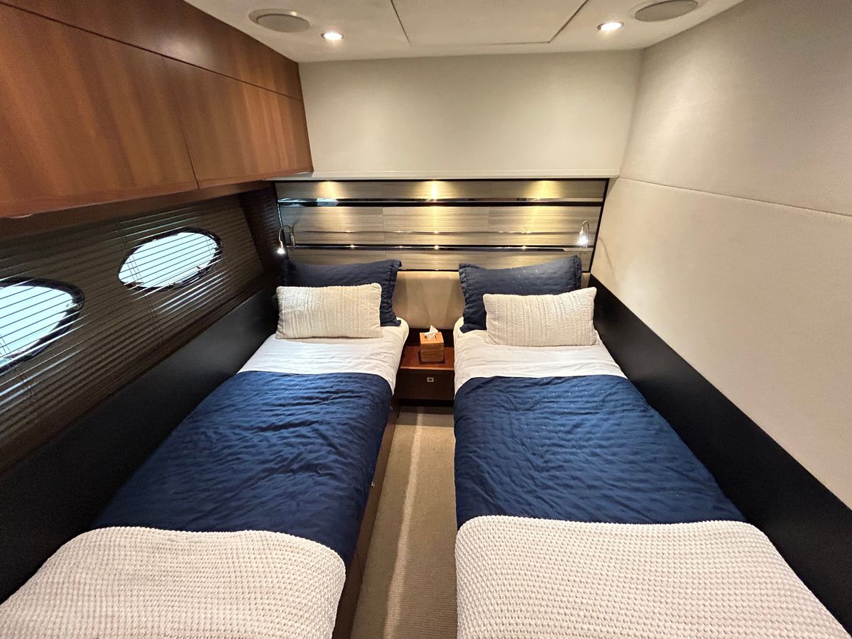 2014 Princess 72 