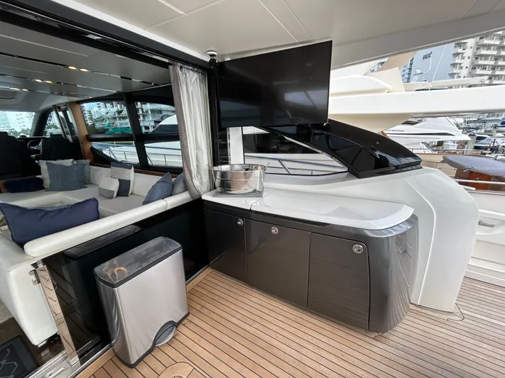 Snowbird Yacht Photos Pics 