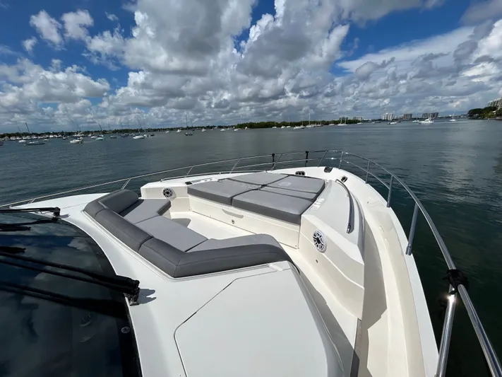 Snowbird Yacht Photos Pics 