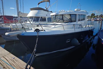 2017 Sargo 33